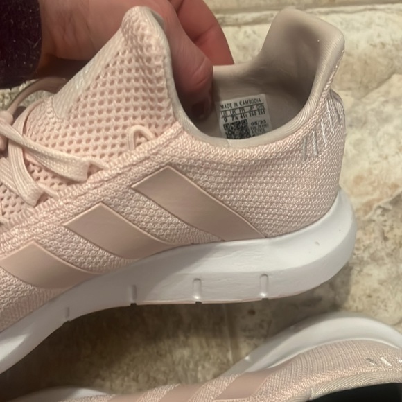 Adidas swift run 1.0 - Picture 4 of 4